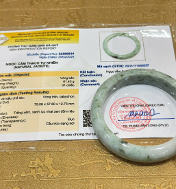 Vòng cẩm thạch
